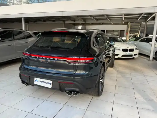 PORSCHE-MACAN-2023