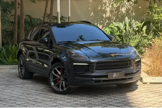 PORSCHE-MACAN-2022