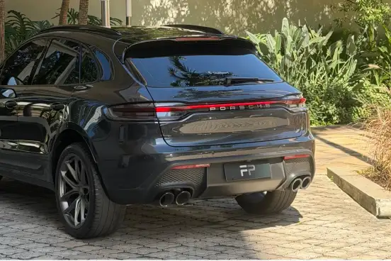PORSCHE-MACAN-2022