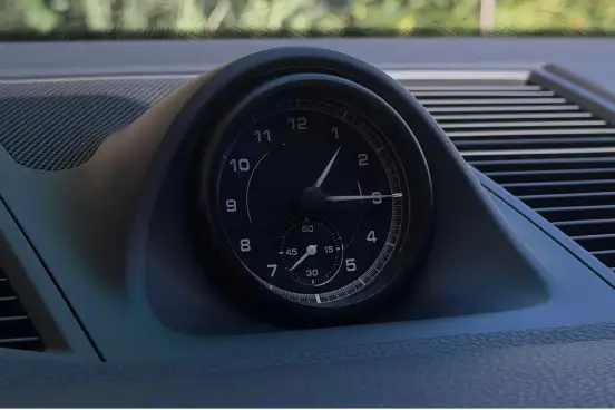 PORSCHE-MACAN-2022