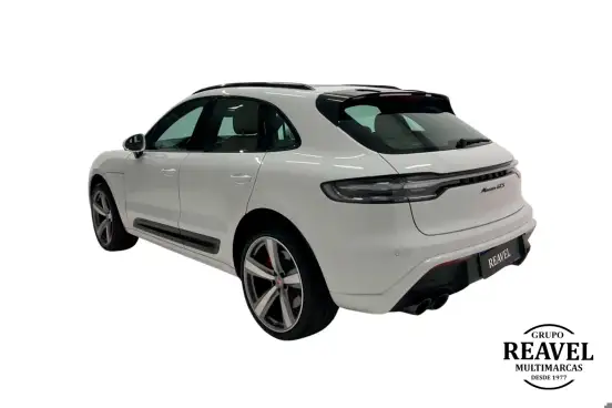 PORSCHE-MACAN-2024