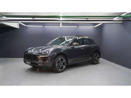 PORSCHE-MACAN-2.0 16V GASOLINA 4P AUTOMÁTICO PORSCHE-MACAN-2016
