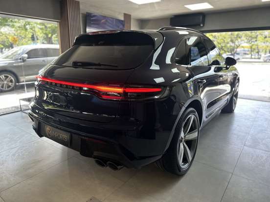 PORSCHE-MACAN-2022