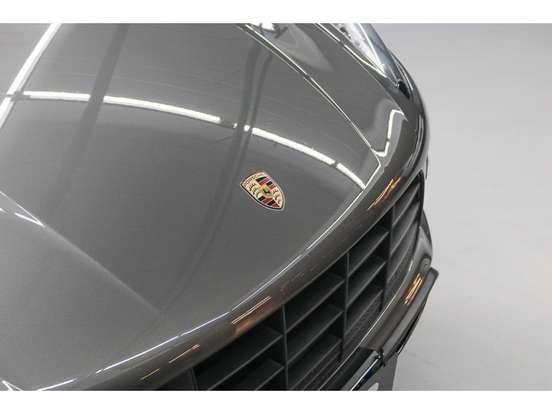 PORSCHE-MACAN-2014