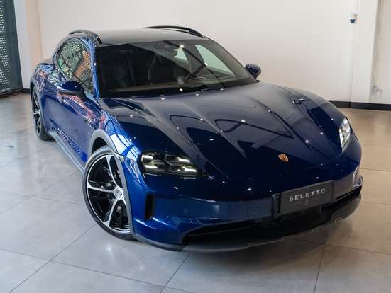PORSCHE-TAYCAN-2024