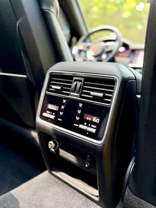 PORSCHE-CAYENNE-2023