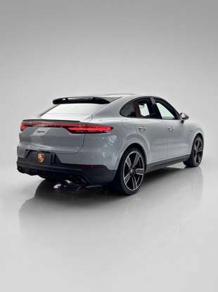 PORSCHE-CAYENNE-2023