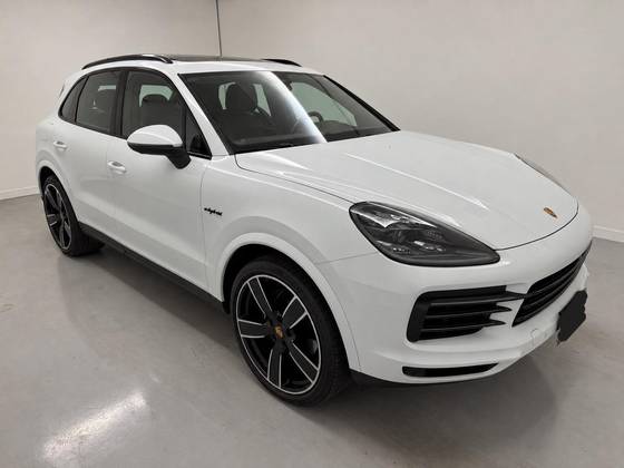 Porsche Cayenne 3.0 V6 E-Hybrid Platinum Edition AWD Tiptronic S