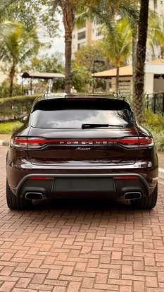 PORSCHE-MACAN-2024