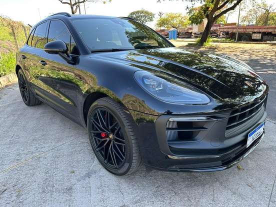 PORSCHE-MACAN-2025