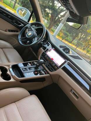 PORSCHE-MACAN-2023
