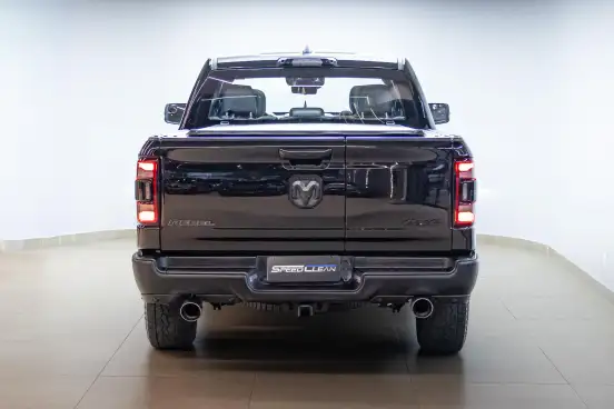 RAM-1500-5.7 V8 GASOLINA REBEL CD 4X4 AUTOMÁTICO RAM-1500-2021