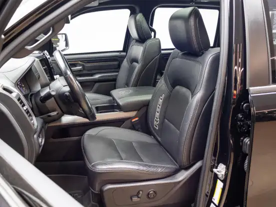 RAM-1500-5.7 V8 GASOLINA REBEL CD 4X4 AUTOMÁTICO RAM-1500-2021