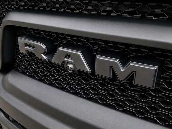 RAM-1500-5.7 V8 GASOLINA REBEL CD 4X4 AUTOMÁTICO RAM-1500-2024