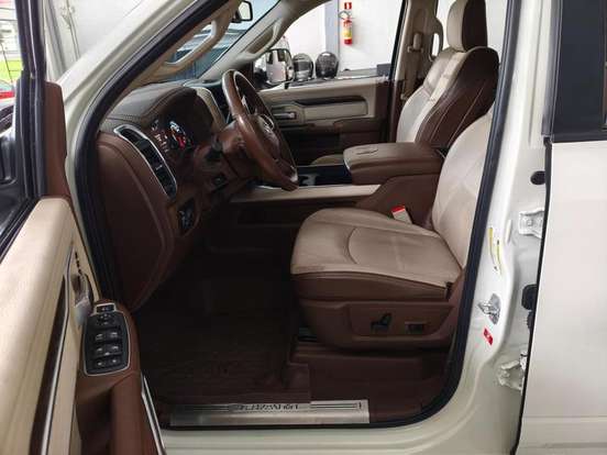 RAM-3500-6.7 I6 TURBO DIESEL LARAMIE CD 4X4 AUTOMÁTICO RAM-3500-2022