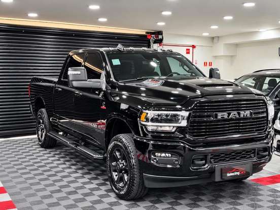 RAM-3500-6.7 I6 TURBO DIESEL LARAMIE NIGHT EDITION CD 4X4 AUTOMÁTICO RAM-3500-2024