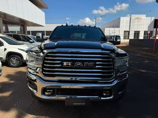 RAM-3500-6.7 I6 TURBO DIESEL LIMITED LONGHORN CD 4X4 AUTOMÁTICO RAM-3500-2024