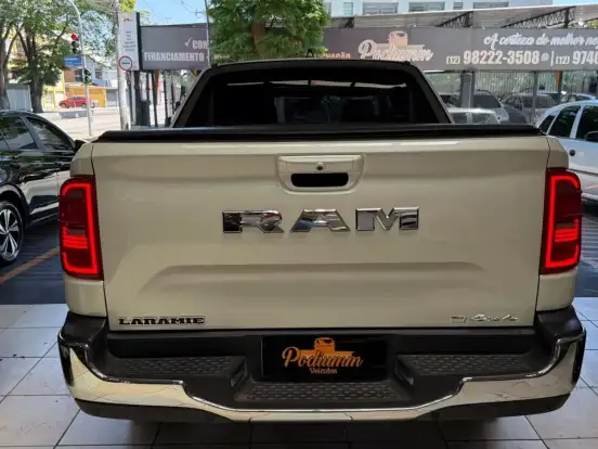 RAM-RAMPAGE-2.0 TURBO DIESEL LARAMIE 4X4 AUTOMÁTICO RAM-RAMPAGE-2023