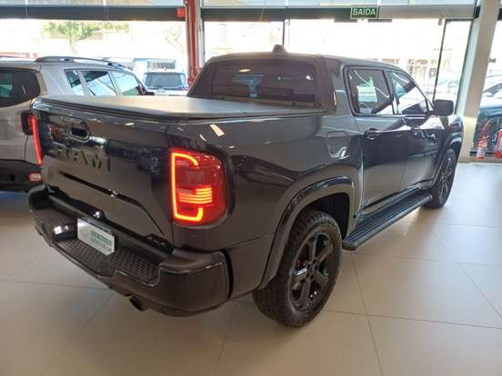 RAM-RAMPAGE-2.0 HURRICANE 4 TURBO GASOLINA R/T 4X4 AUTOMÁTICO RAM-RAMPAGE-2023