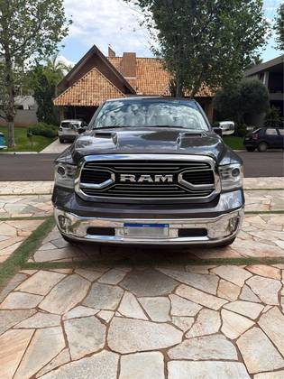 RAM CLASSIC 5.7 V8 GASOLINA LARAMIE CD 4X4 AUTOMÁTICO