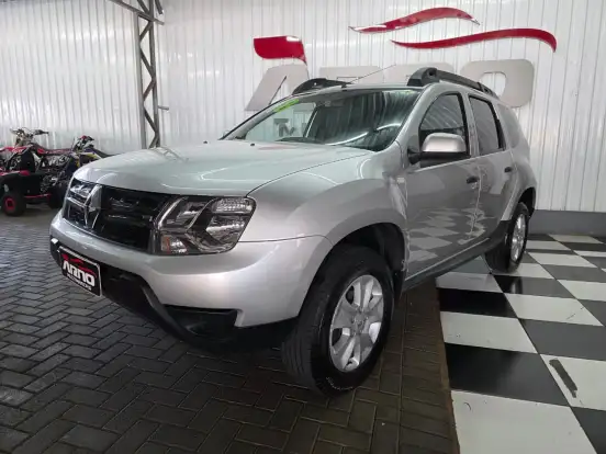RENAULT-DUSTER-2017