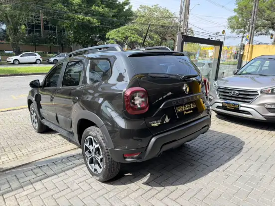 RENAULT-DUSTER-2020