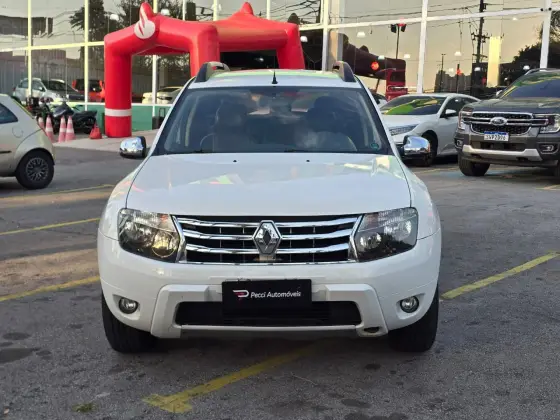 RENAULT DUSTER 2.0 DYNAMIQUE 4X2 16V FLEX 4P AUTOMÁTICO