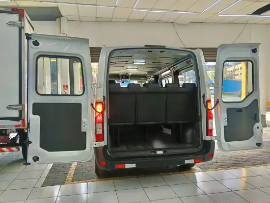 RENAULT-MASTER-2025