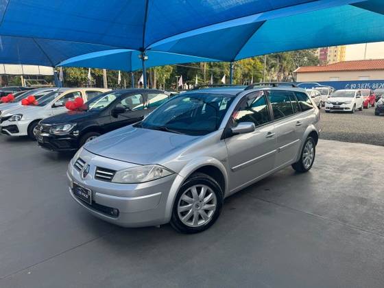 RENAULT MEGANE 1.6 DYNAMIQUE GRAND TOUR 16V FLEX 4P MANUAL