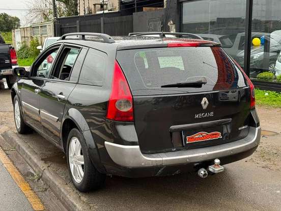 RENAULT-MEGANE-2007