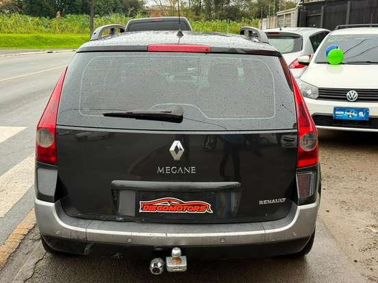 RENAULT-MEGANE-2007