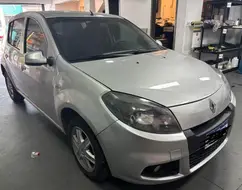 RENAULT SANDERO 1.6 EXPRESSION 8V FLEX 4P MANUAL RENAULT SANDERO 1.6 EXPRESSION 8V FLEX 4P MANUAL