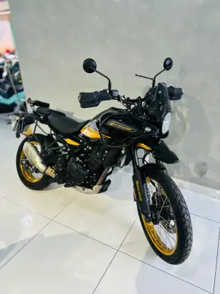 ROYAL ENFIELD-HIMALAYAN 450 HANLE BLACK ROYAL ENFIELD-HIMALAYAN 450 HANLE BLACK-2026
