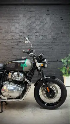 ROYAL ENFIELD-INTERCEPTOR-2022