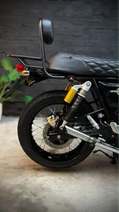 ROYAL ENFIELD-INTERCEPTOR-2022
