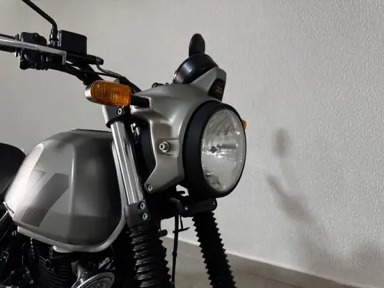 ROYAL ENFIELD-SCRAM 411-2023