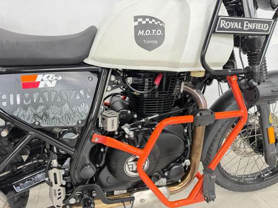ROYAL ENFIELD-HIMALAYAN-2018