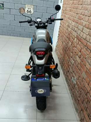 ROYAL ENFIELD-SCRAM 411-2023