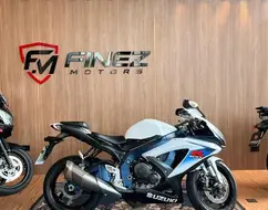 SUZUKI GSX-R750 SUZUKI GSX-R750