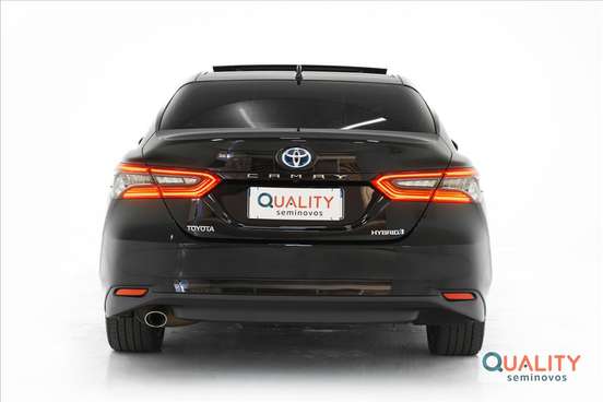 TOYOTA-CAMRY-2022