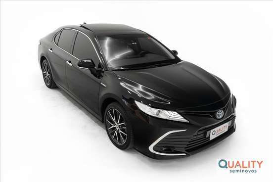 TOYOTA-CAMRY-2022