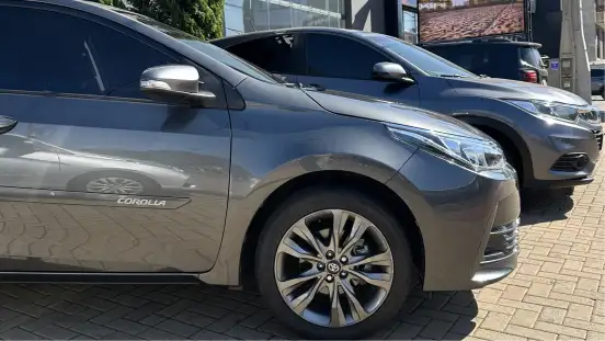TOYOTA-COROLLA-2017