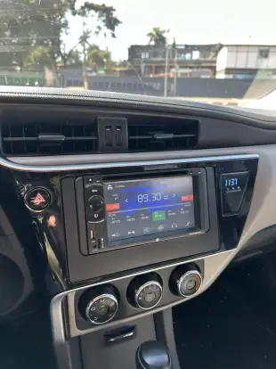 TOYOTA-COROLLA-2017