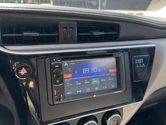 TOYOTA-COROLLA-1.8 GLI 16V FLEX 4P AUTOMÁTICO TOYOTA-COROLLA-2017