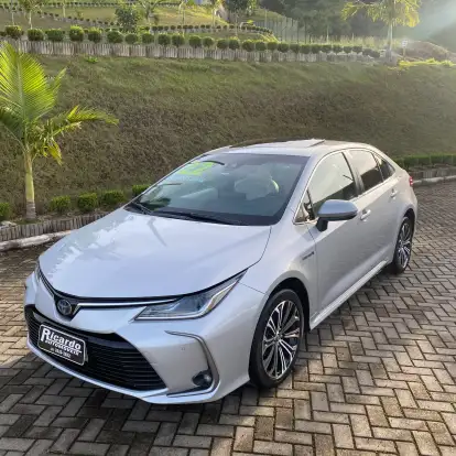 TOYOTA-COROLLA-2021