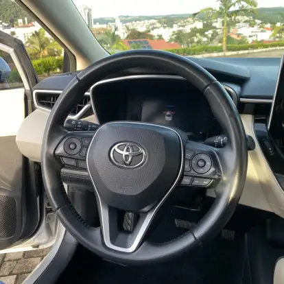 TOYOTA-COROLLA-2021
