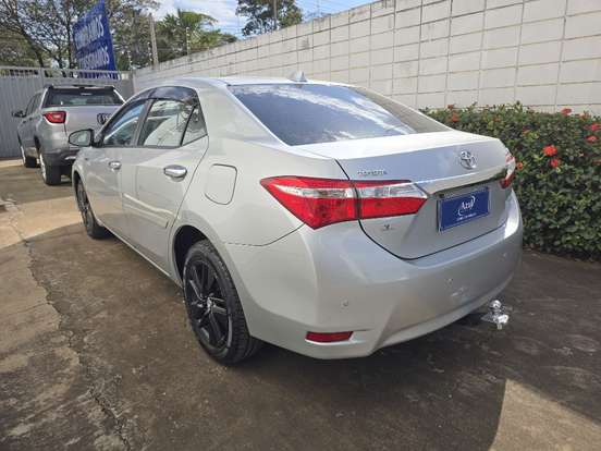 TOYOTA-COROLLA-1.8 GLI 16V FLEX 4P AUTOMÁTICO TOYOTA-COROLLA-2016