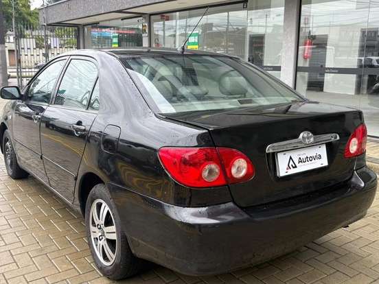TOYOTA-COROLLA-1.8 SE-G 16V GASOLINA 4P AUTOMÁTICO TOYOTA-COROLLA-2005