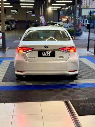 TOYOTA-COROLLA-2021