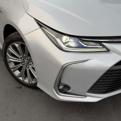 TOYOTA-COROLLA-2021